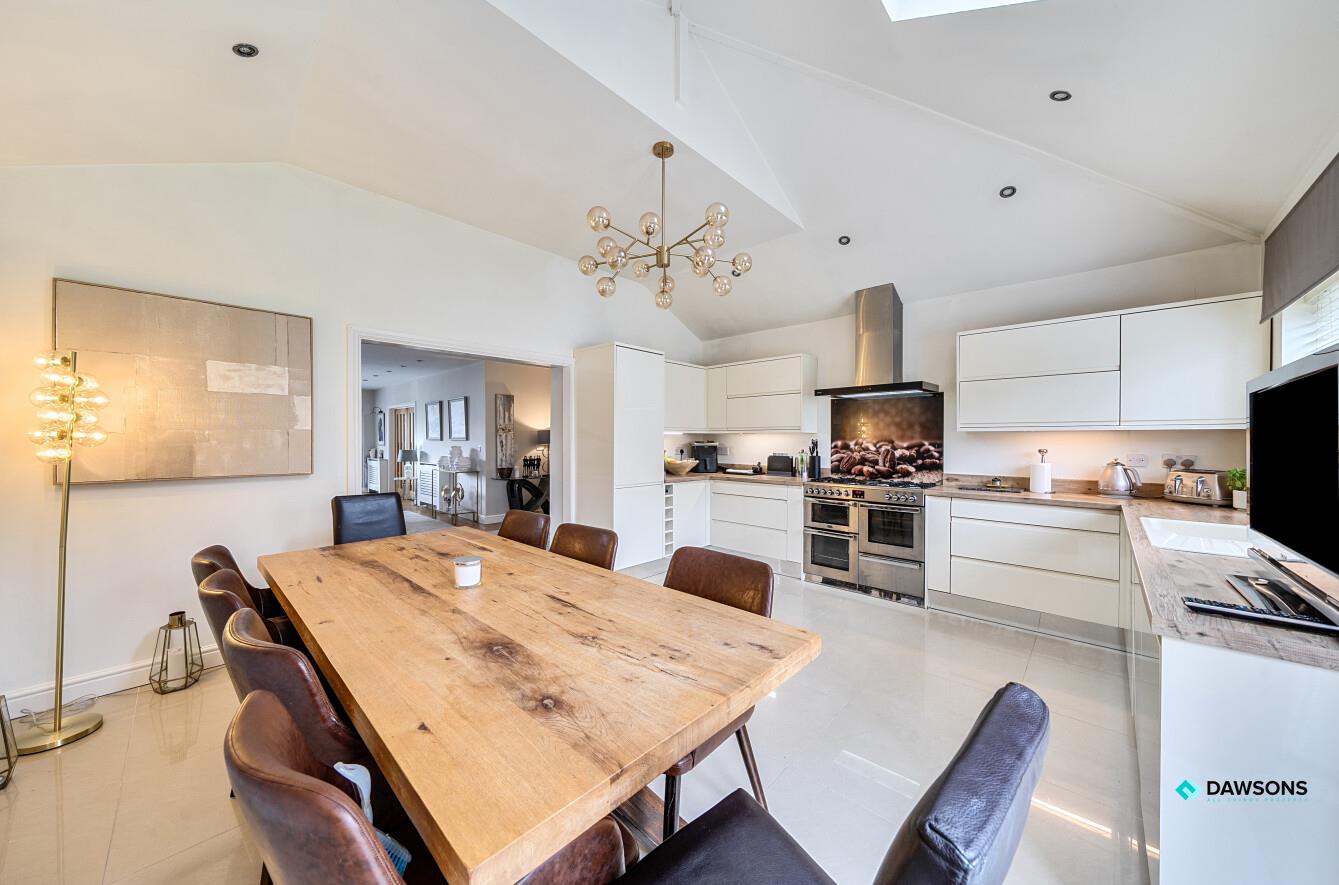 Manselfield Road, Murton, Swansea, SA3 3AG